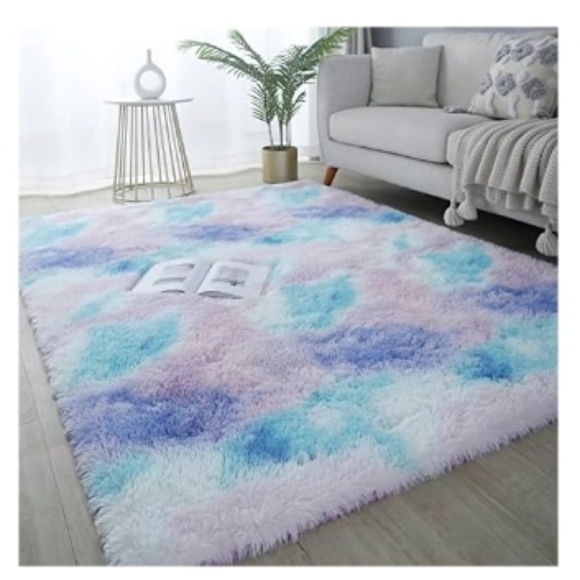 New 6' By 9' Fluffy Rug - Picture 1 of 1